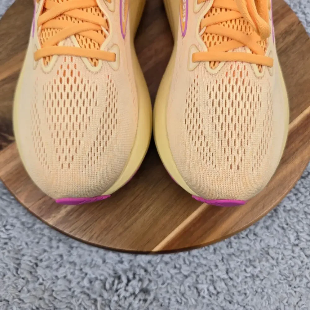 Brooks Womens 10B Glycerin 22 Sherbert Apricot Pink Athletic Daily Running Shoe